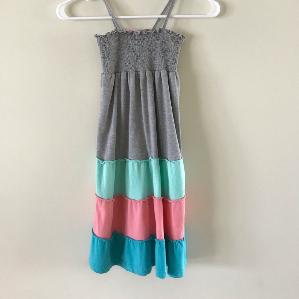 A sun dress 💙💖💜